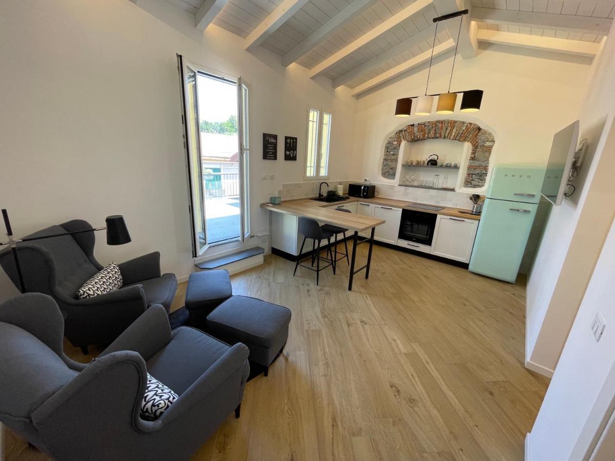 Sun Luxury Apartment In Centro Storico Chiavari Zewnętrze zdjęcie